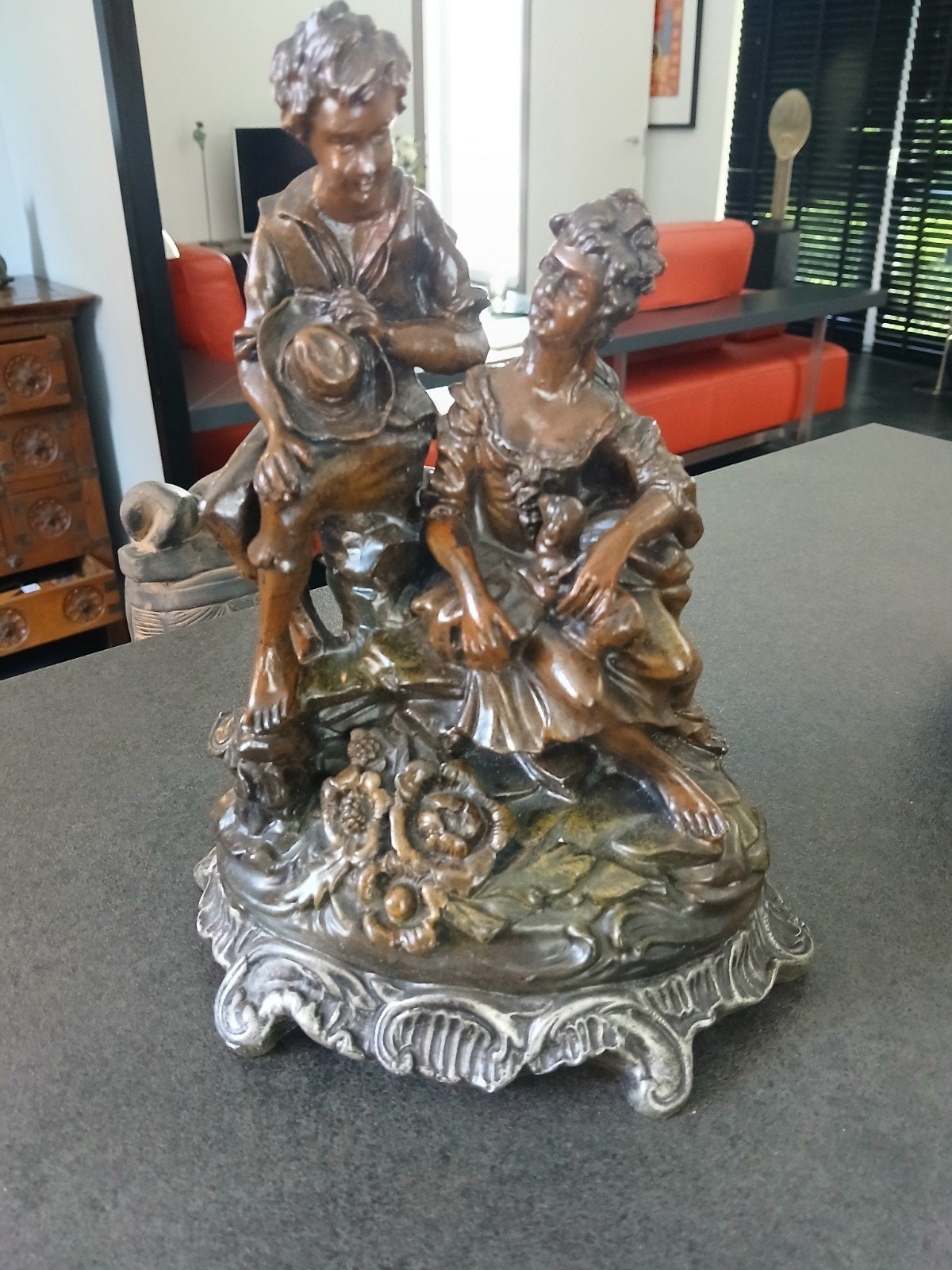 Beeld jong stel klassiek, Antiek en Kunst, Ophalen of Verzenden