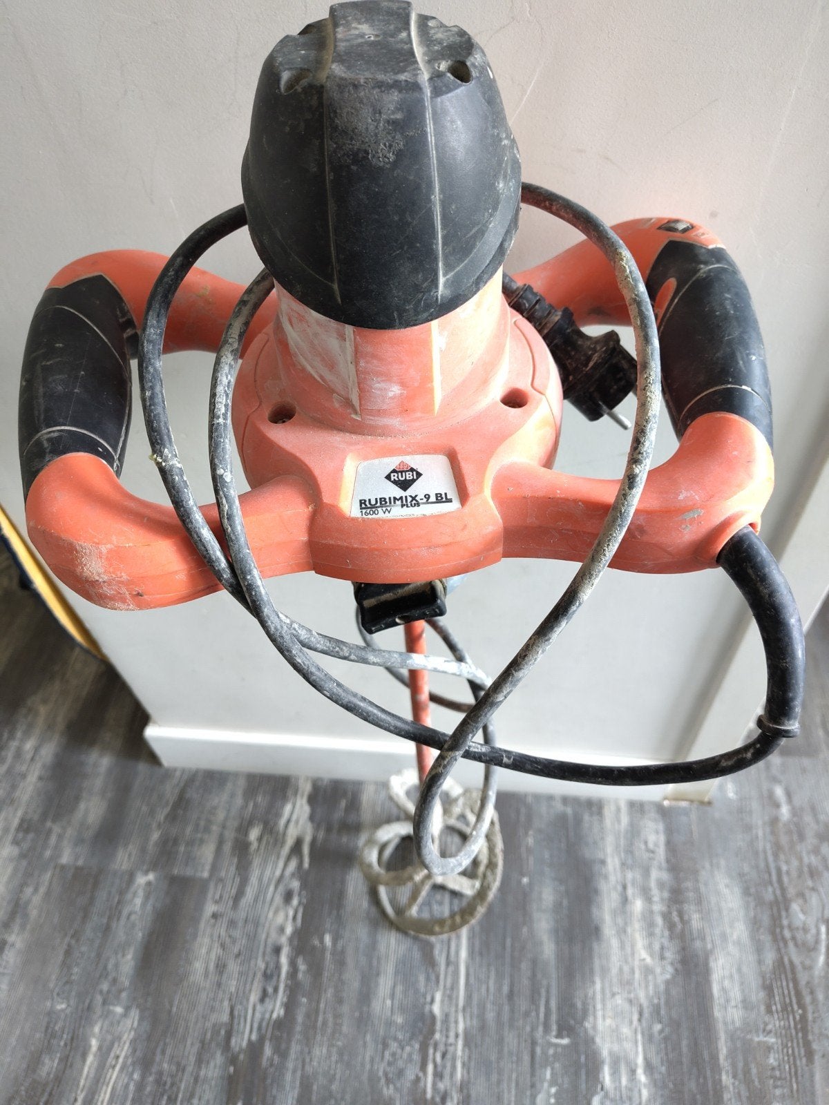 sterke mixer voor gips, tegellijm of cement: Rubimix  9BL, Ophalen, Gebruikt