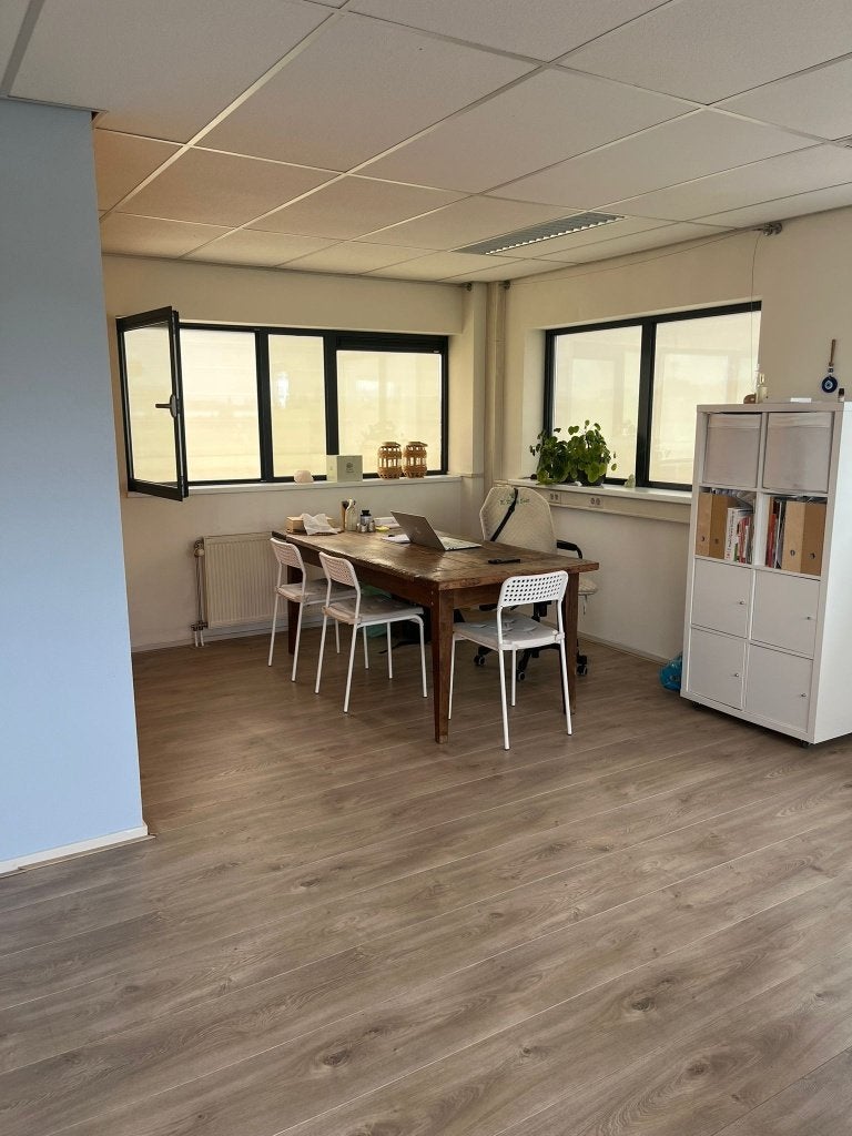Te huur 30m2 praktijkruimte Amsterdam Noord, Huizen en Kamers, 20 tot 35 m², Amsterdam