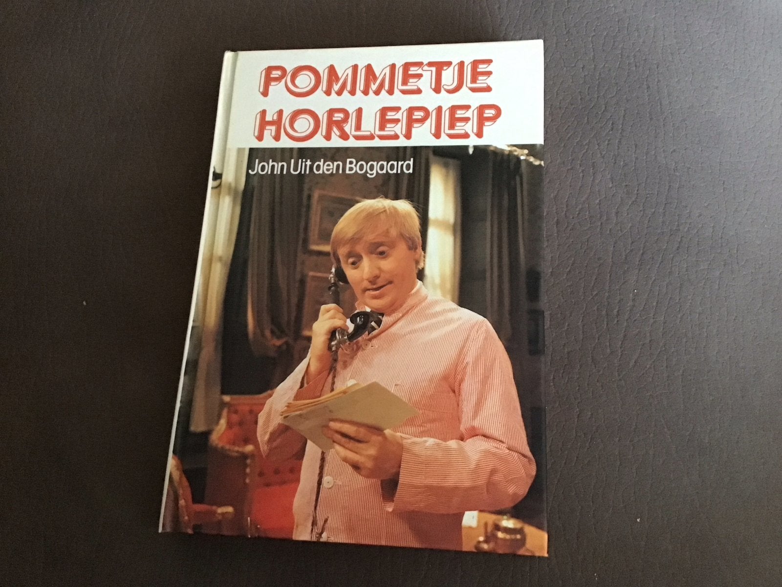 Pommertje Horlepiep - John Uit den Bogaard, Ophalen of Verzenden, Gelezen, Fictie algemeen
