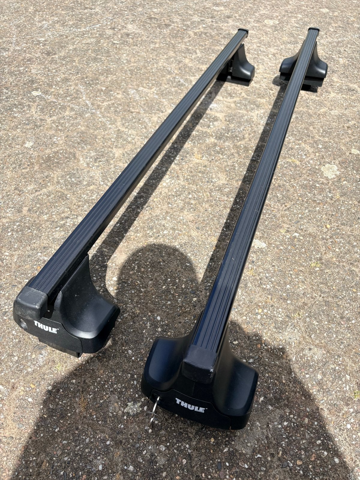 Thule 754 Rapid dakdragers met 3 sets bevestigingen, Auto diversen, Dakdragers, Gebruikt, Ophalen