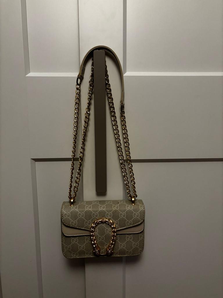 Gucci Dionysus Schoudertasje Beige, Ophalen of Verzenden, Zo goed als nieuw, Beige, Schoudertasje