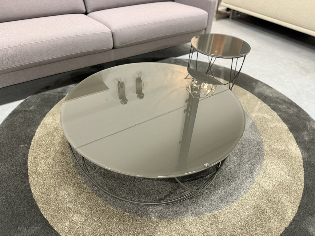 Showmodel Rolf Benz 8770 Salontafel grijs design tafel D95, Rolf benz, 50 tot 100 cm, Rond, Nieuw