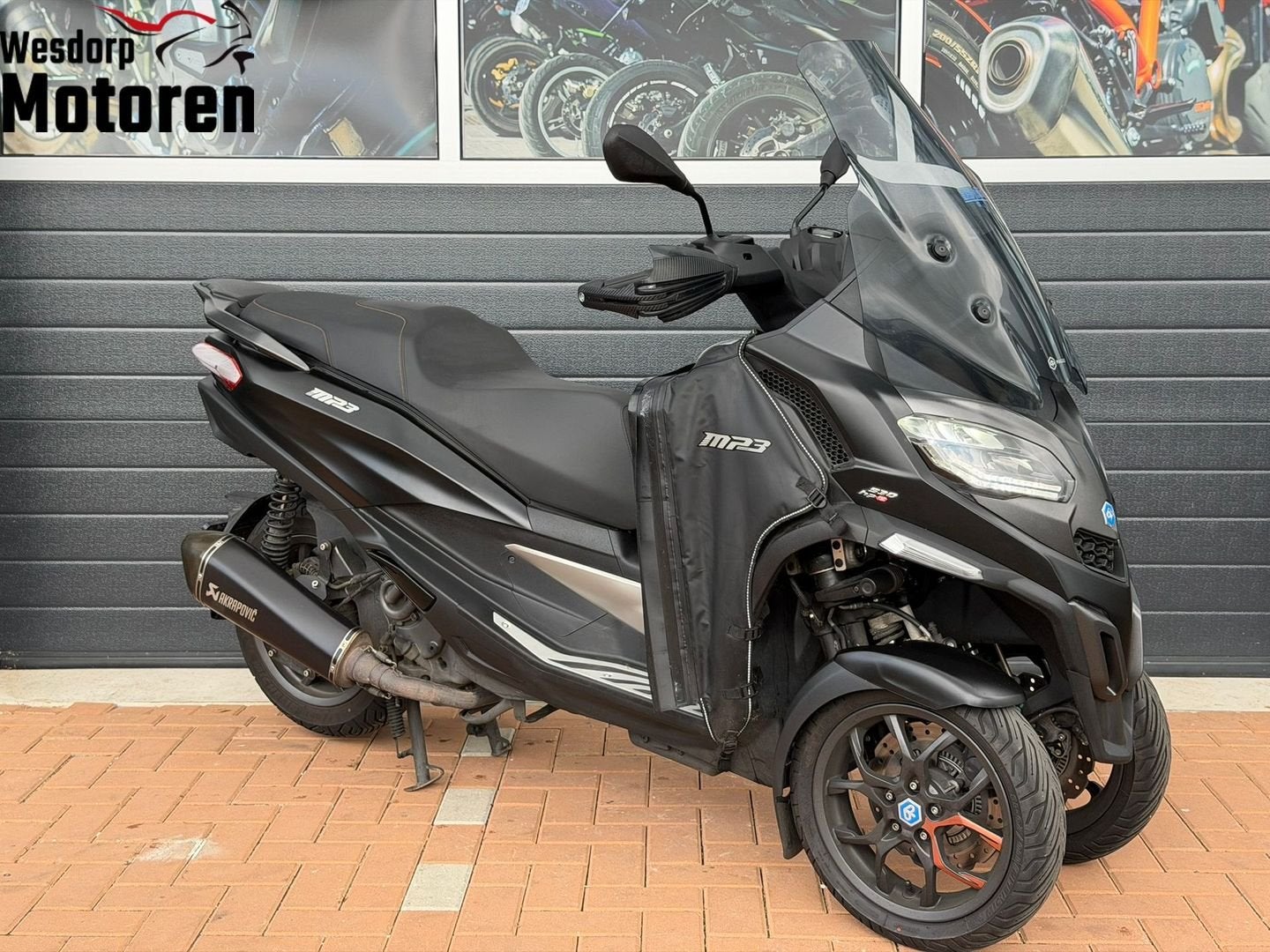 PIAGGIO MP3 530 HPE ADVANCE EXLUSIVE AKRAPOVIC ABS B-RIJBEWI, Onbekend, Onbekend, Scooter, 530 cc