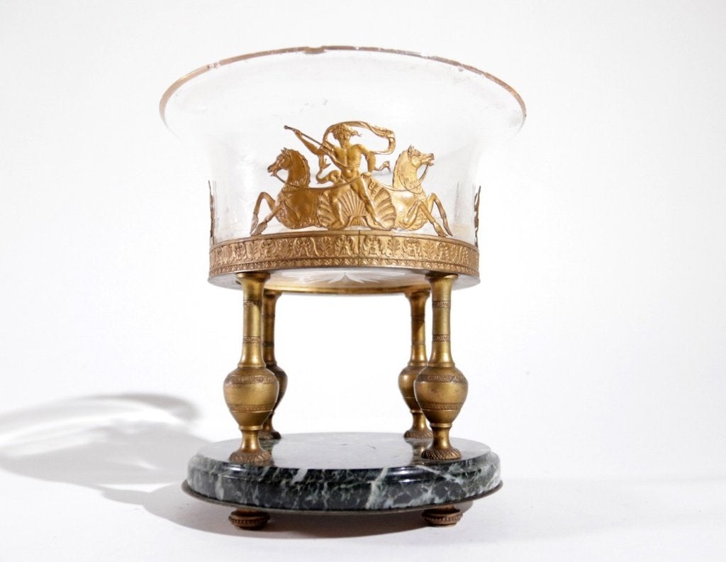 Empire tazza vuurverguld brons, marmer en glas 19e eeuw, Ophalen, Brons