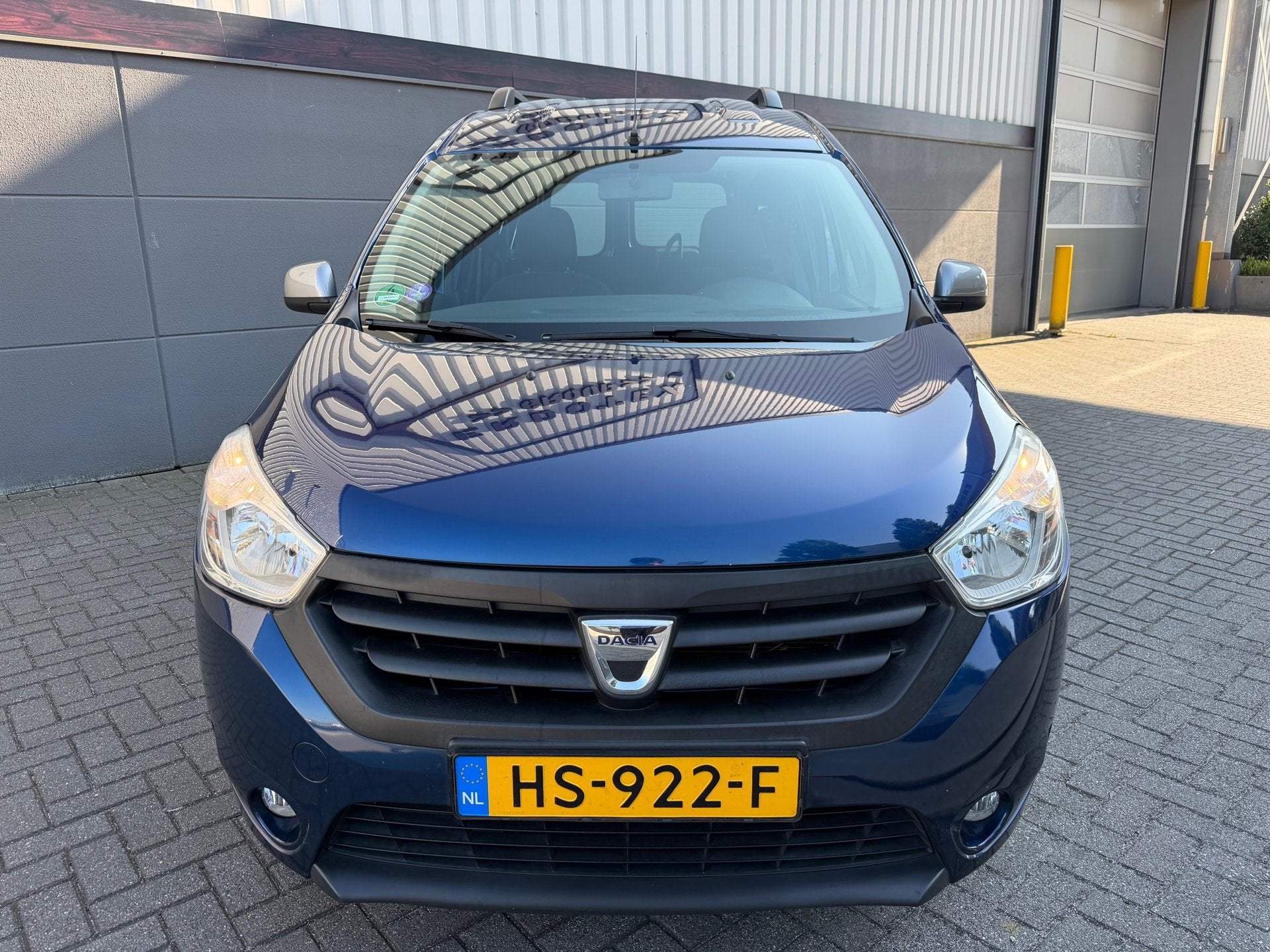 Dacia Dokker 1.2 TCe 10th Anniversary*Trekhaak*Cruise*Airco*, Voorwielaandrijving, Gebruikt, Euro 6, 4 cilinders