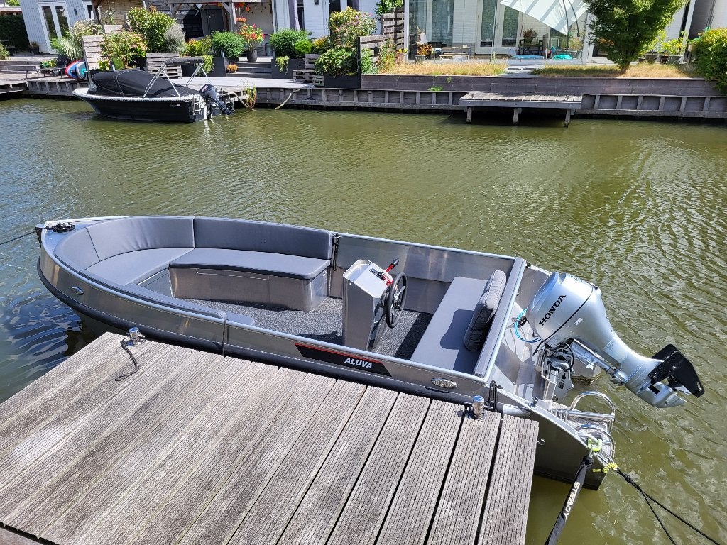 Aluva S525 aluminium consoleboot, Watersport en Boten, Motorboten en Motorjachten, Overige merken, Aluminium, 20 cm, Zo goed als nieuw