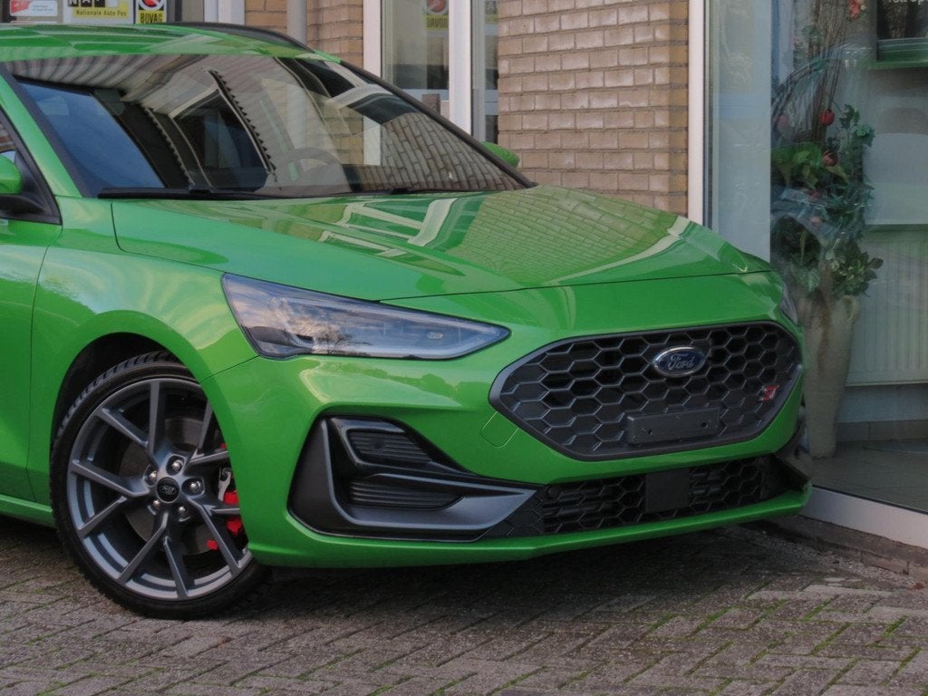 Ford Focus Wagon 2.3 EcoBoost ST-X B&O|Performance Pack|Came, Auto's, Ford, Gebruikt, 4 cilinders, 2261 cc, 1600 kg