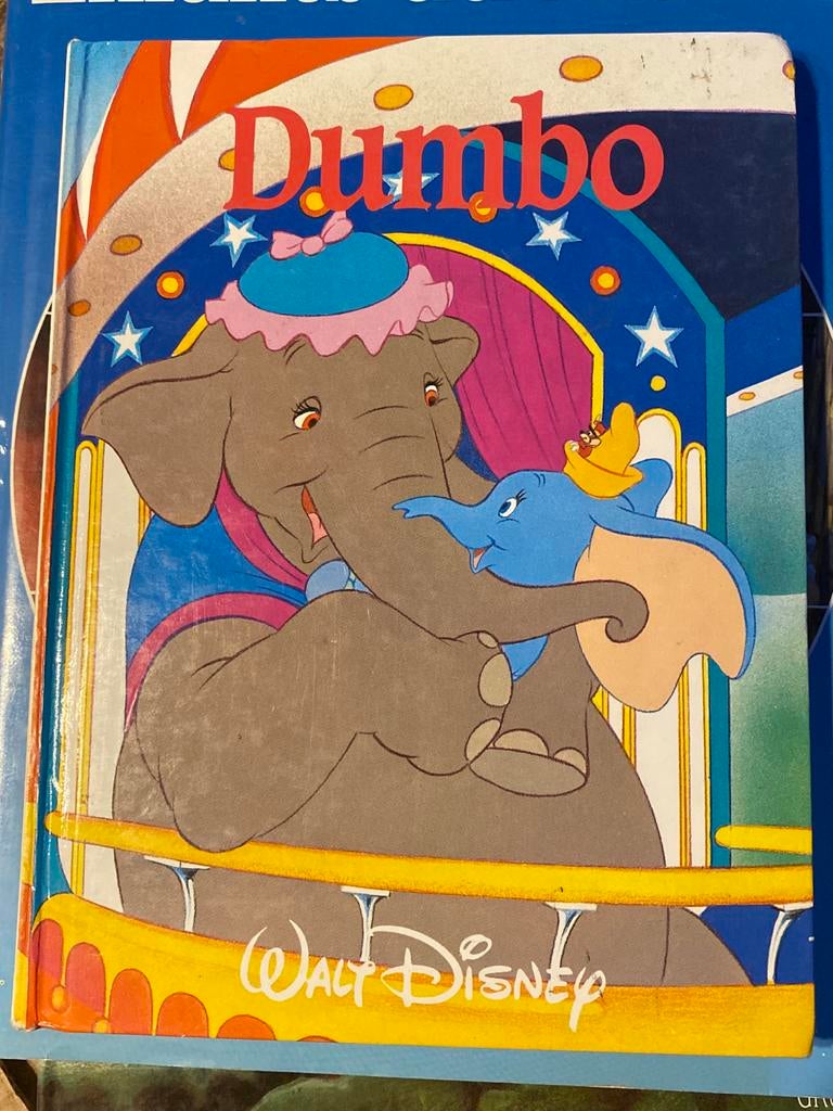 Walt Disney's Dumbo FRANS - Klassiek Sprookjesboek, Boeken, Ophalen of Verzenden, Gelezen, Sprookjes