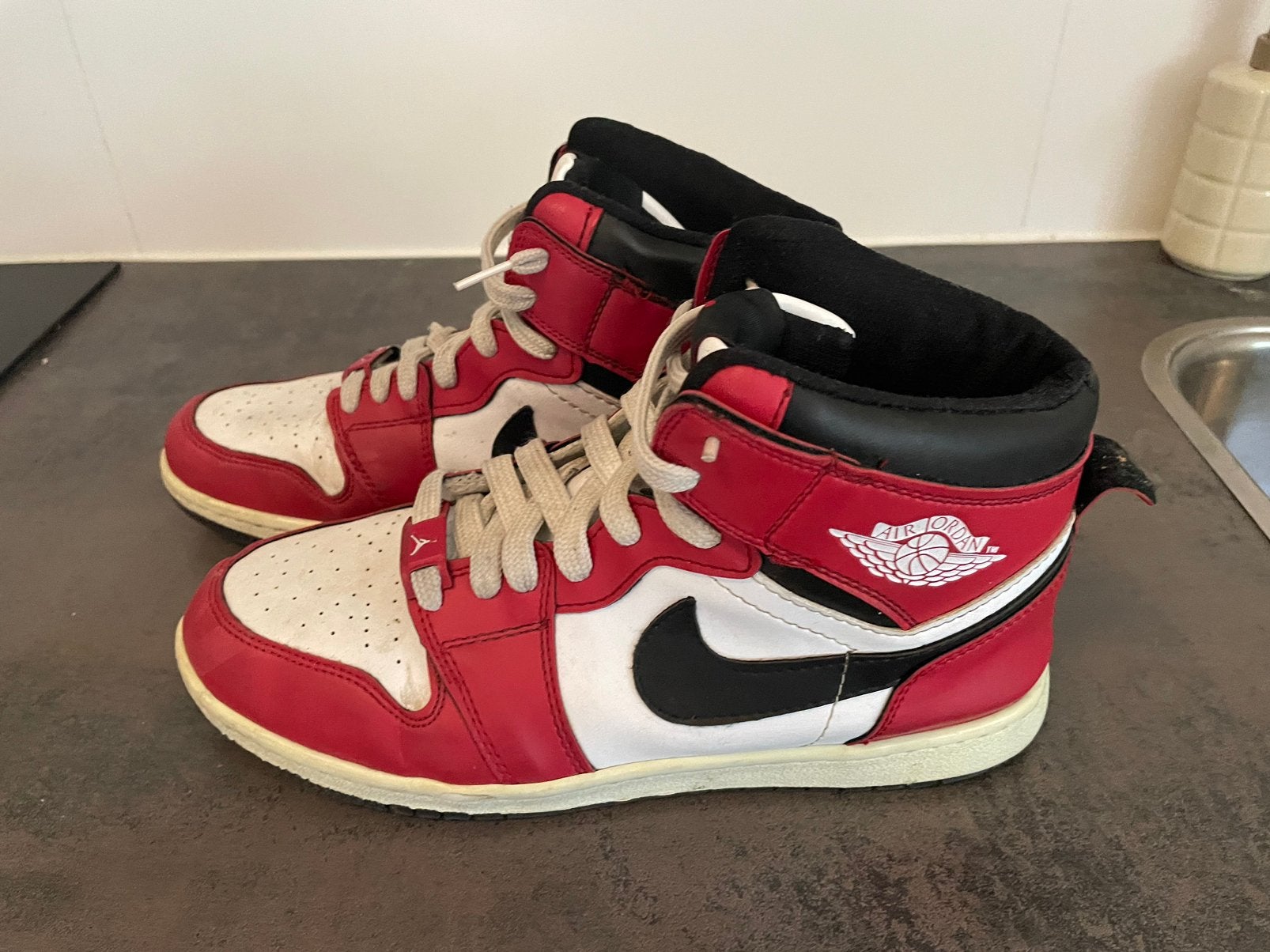 Nike Air Jordan Sneakers maat 43,5, Ophalen of Verzenden, Zo goed als nieuw