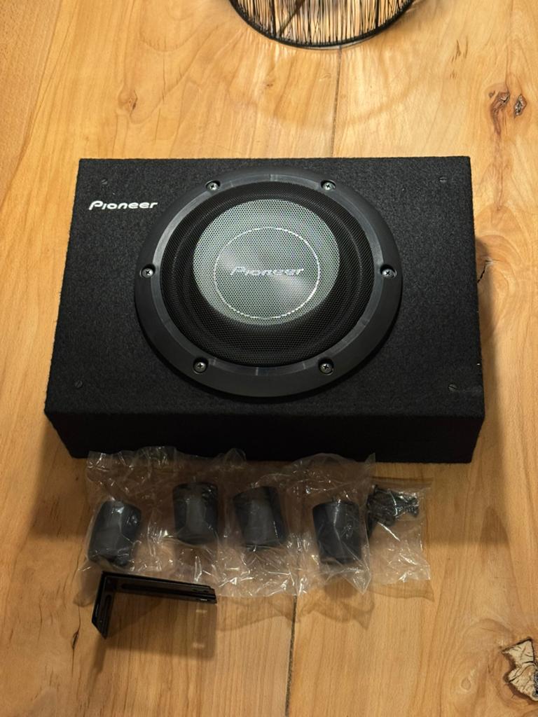 Nieuwe Pioneer TS-A2000LB 8 inch subwoofer 700W in doos, Auto diversen, Autospeakers, Ophalen, Nieuw