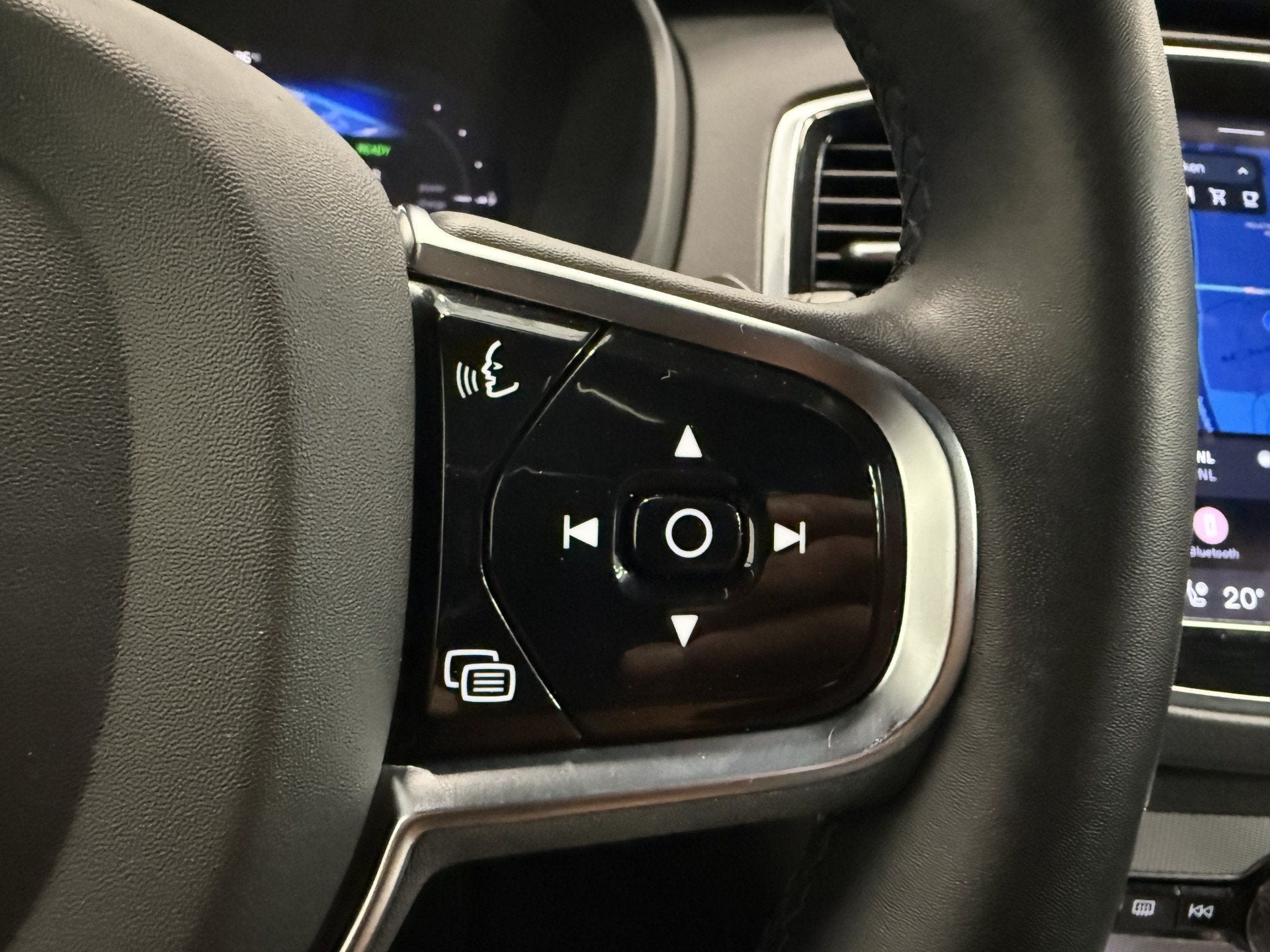 Foto 30 van Volvo XC90 T8 Recharge AWD R-Design PANO/B&W/TREKHAAK/360CAM