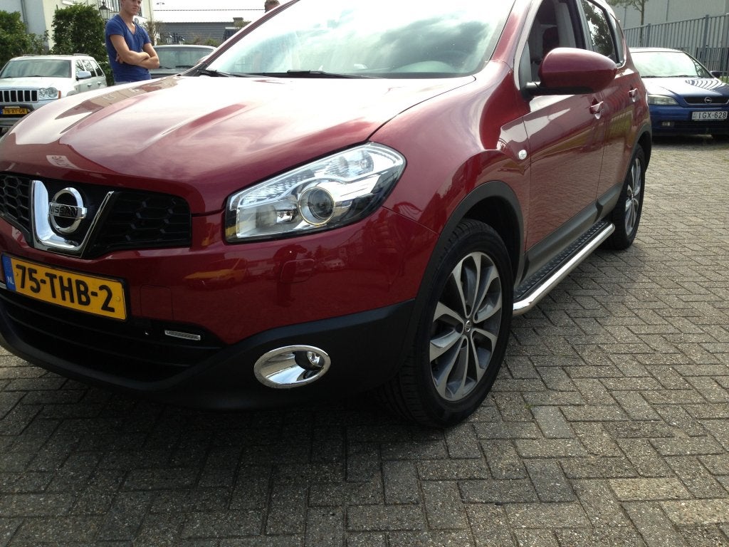 Nissan Qashqai JJ10E Sidebars met traanplaat, Niet ingevuld, Niet ingevuld, Niet ingevuld