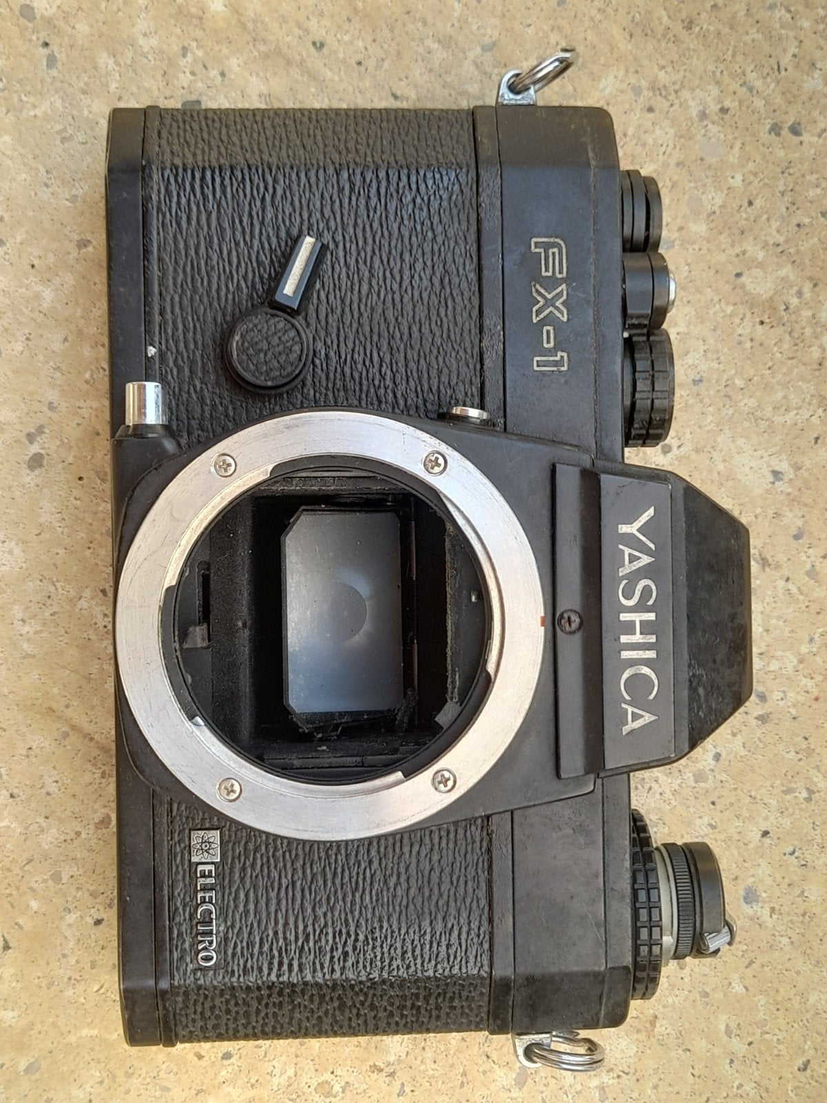 Yashica FX-1 Spiegelreflexcamera - Vintage Analoog, Ophalen of Verzenden, Gebruikt, Spiegelreflex, Overige Merken