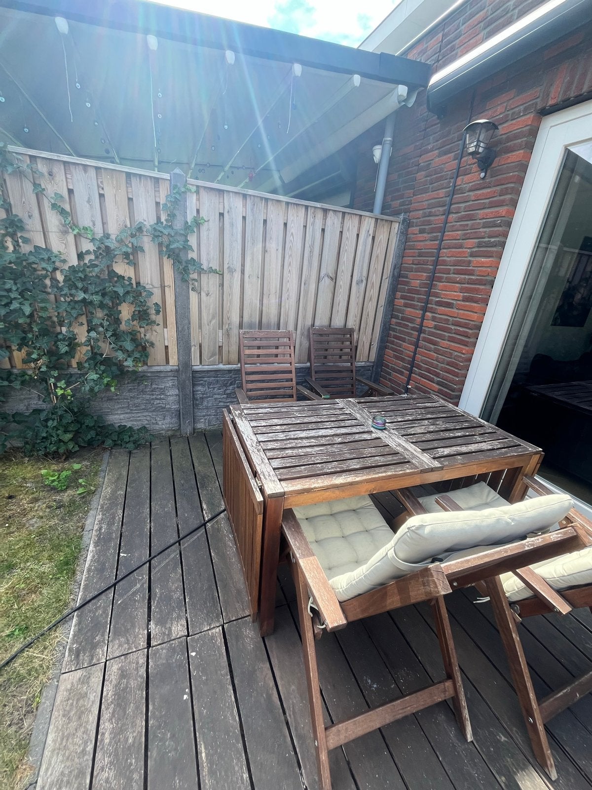 Houten tuinset: uitschuifbare tafel met 4 verstelbare stoele, Tuin en Terras, 4 zitplaatsen, Gebruikt, Eettafel, Ophalen of Verzenden