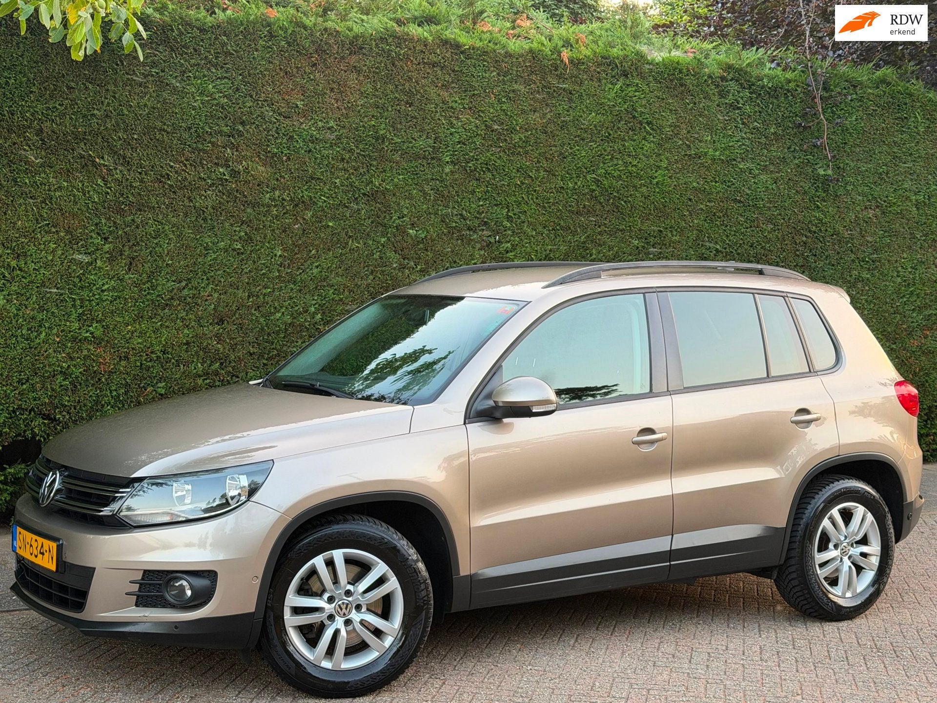 Volkswagen Tiguan 1.4 TSI RIJDSUPER/AIRCO/6BAK/PDC V+A/SVRWN, Auto's, Voorwielaandrijving, Euro 5, 15 km/l, Gebruikt