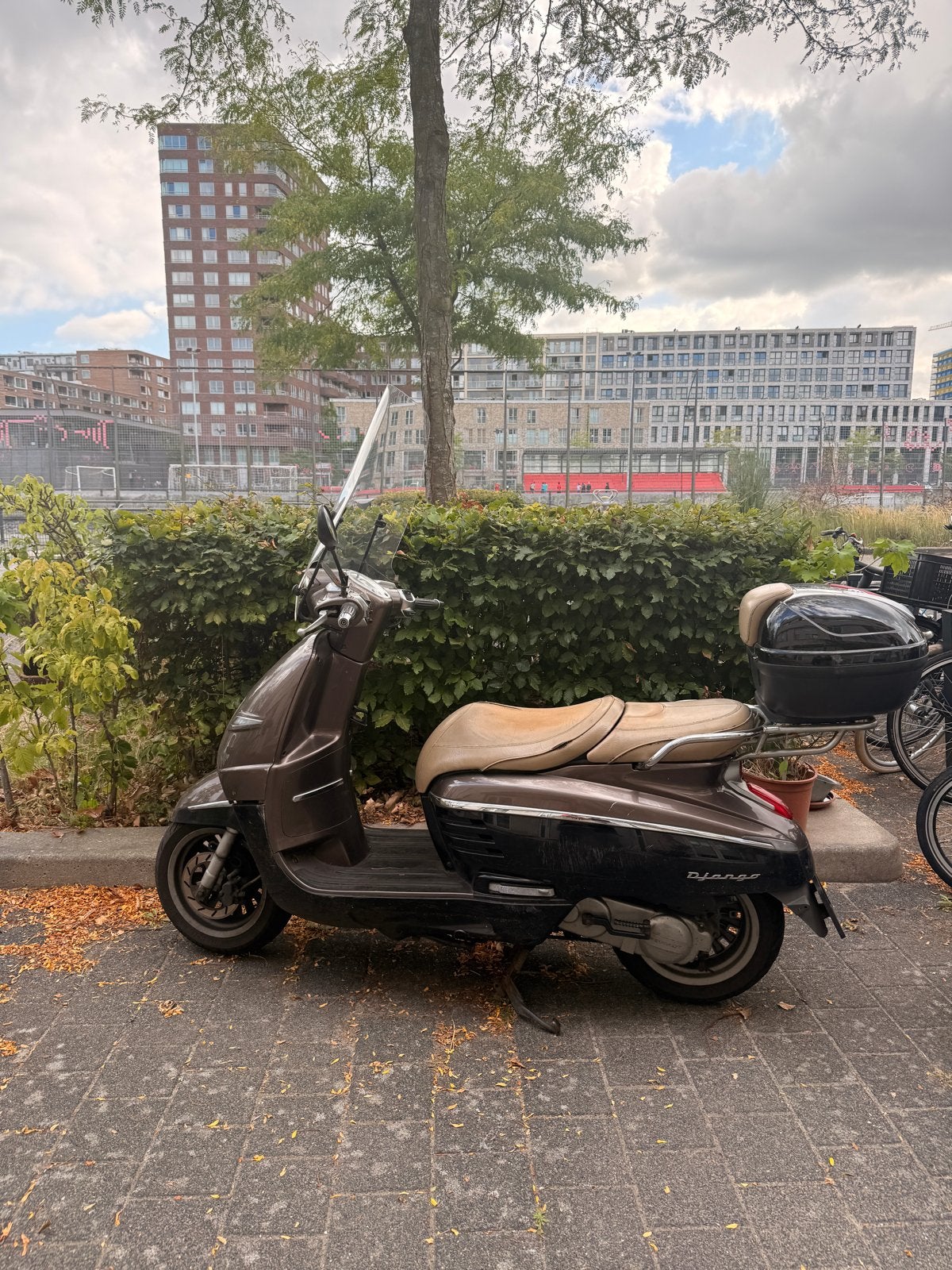 Peugeot Django Scooter - Bruin, Ophalen, Gebruikt, Overige modellen, Maximaal 45 km/u