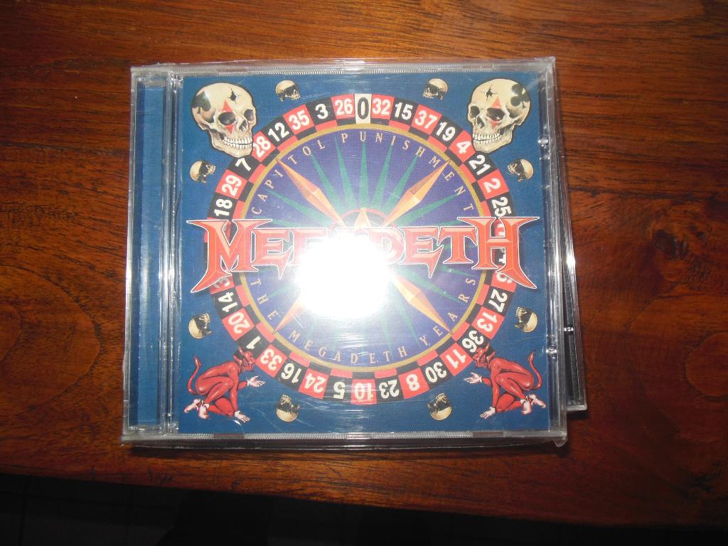 cd heavy thrash metal megadeth punishment capitol records, Ophalen of Verzenden, Zo goed als nieuw