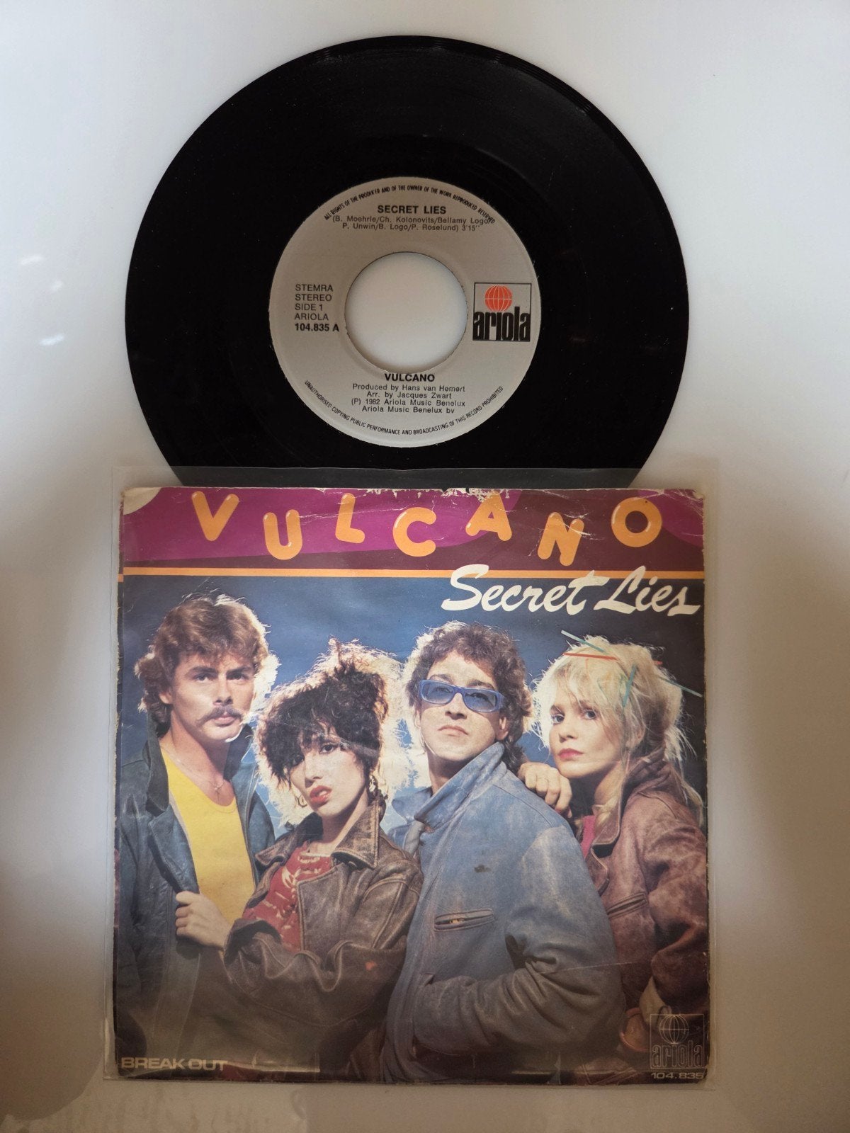 Vulcano - Secret Lies, Cd's en Dvd's, Ophalen of Verzenden, Gebruikt, 7 inch, Pop