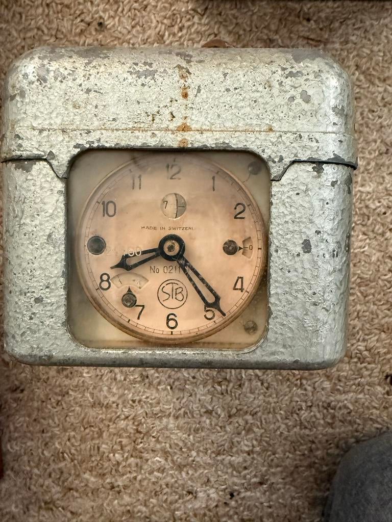 Vintage Duivenklok - STB Made in Switzerland