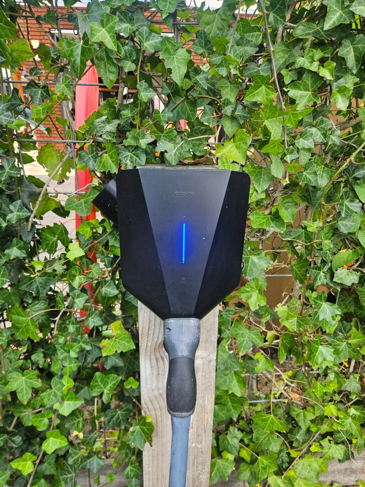 Easee Home Laadpaal met vaste kabel - Zo goed als nieuw, Ophalen of Verzenden, Zo goed als nieuw, Laadpaal en Laadkabel