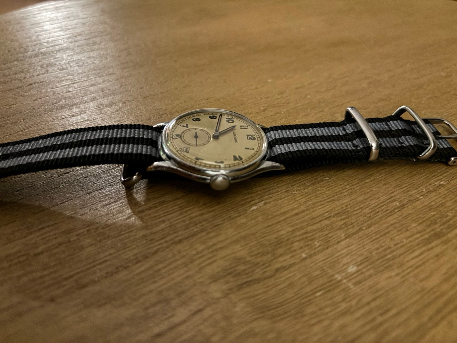 Junghans vintage horloge – J80 handopwindwerk – 36 mm, Overige merken, Staal, Met bandje, Polshorloge