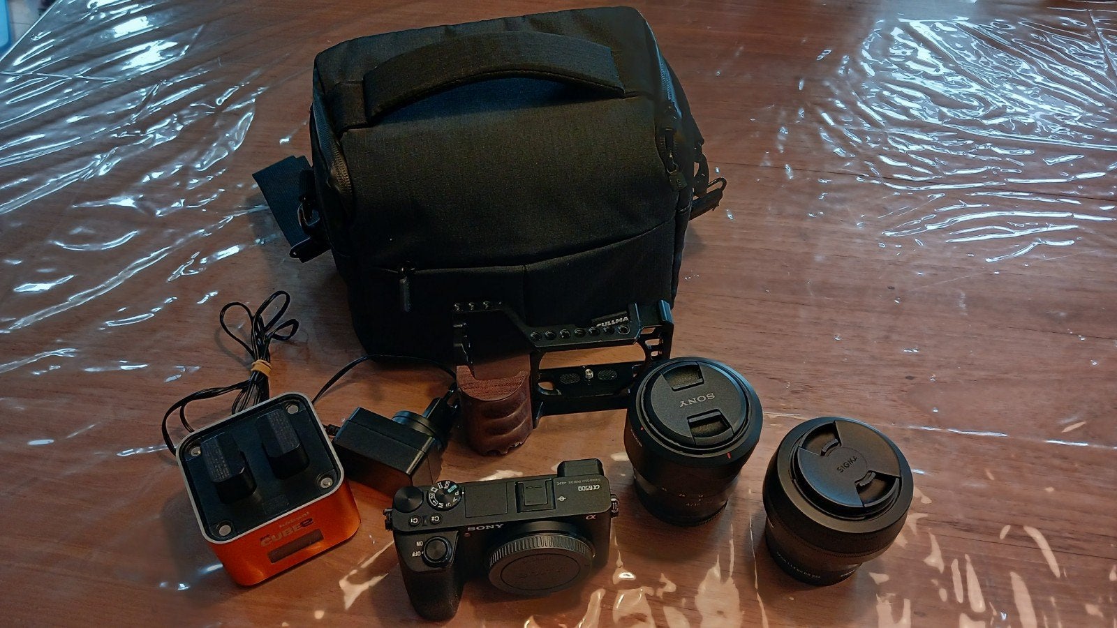 Sony a6500 systeemcamera met 2 lenzen, Audio, Tv en Foto, Ophalen, Gebruikt, Beeldstabilisatie, Accu