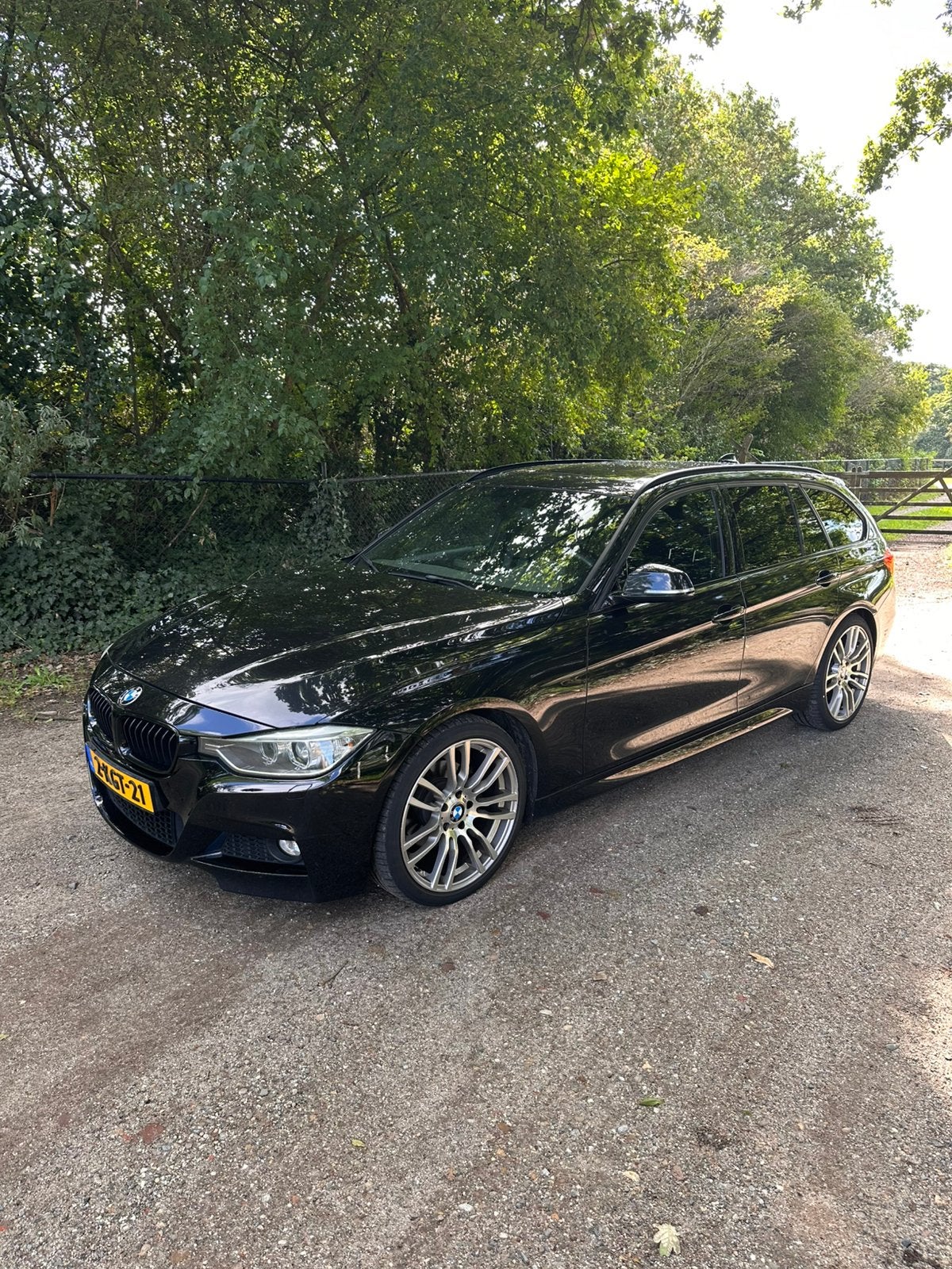 BMW 3-Serie  320D  Touring AUT M Pakket, Auto's, 745 kg, Achterwielaandrijving, 1995 cc, Zwart