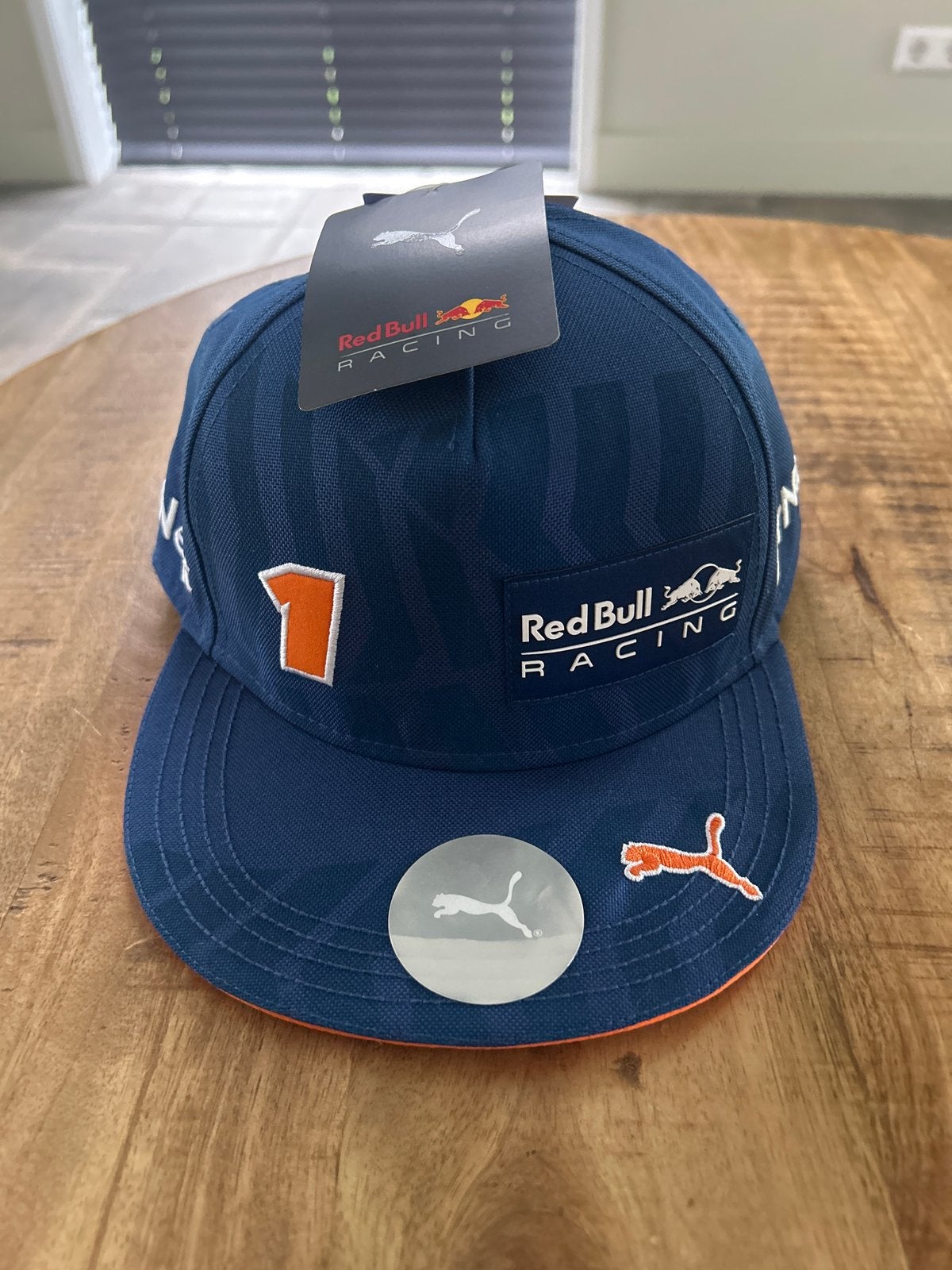 Red Bull Racing Max Verstappen Cap - Nieuw met labels, Ophalen of Verzenden, Nieuw, One size fits all, Pet