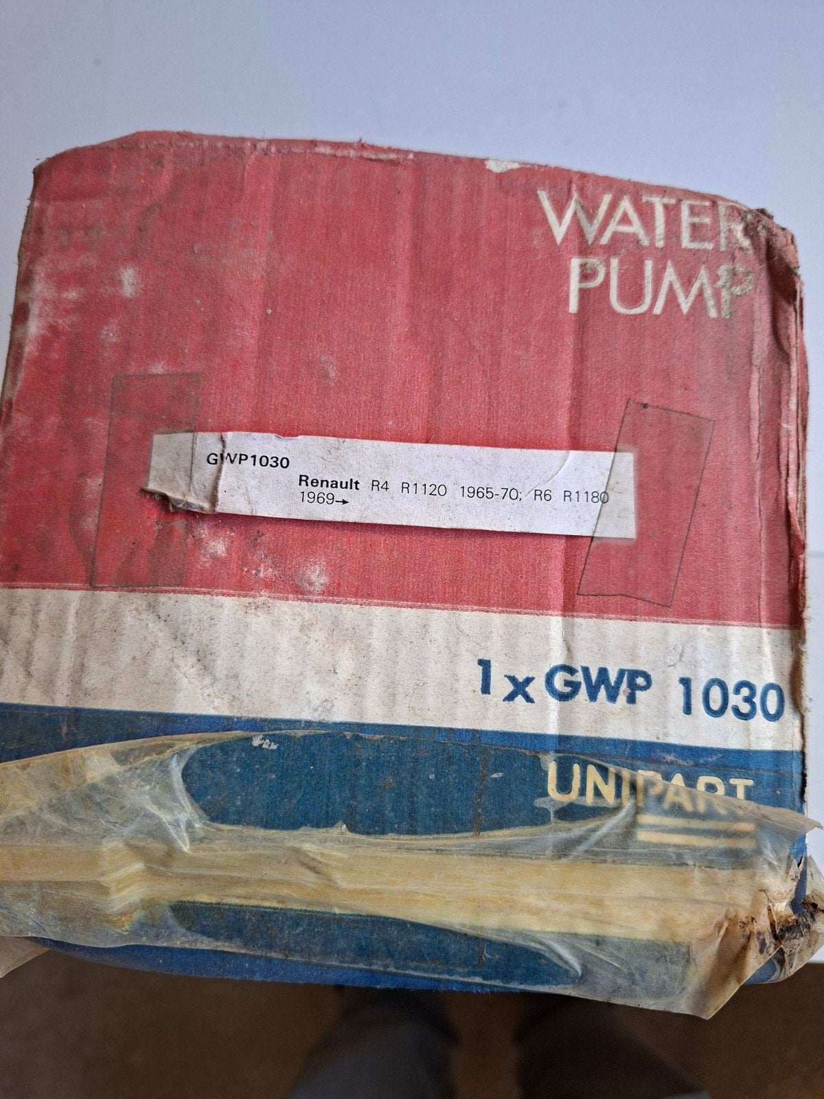 Nieuwe waterpomp Renault R4 R1120 R6 R1180 (NOS), Ophalen of Verzenden, Nieuw, Renault