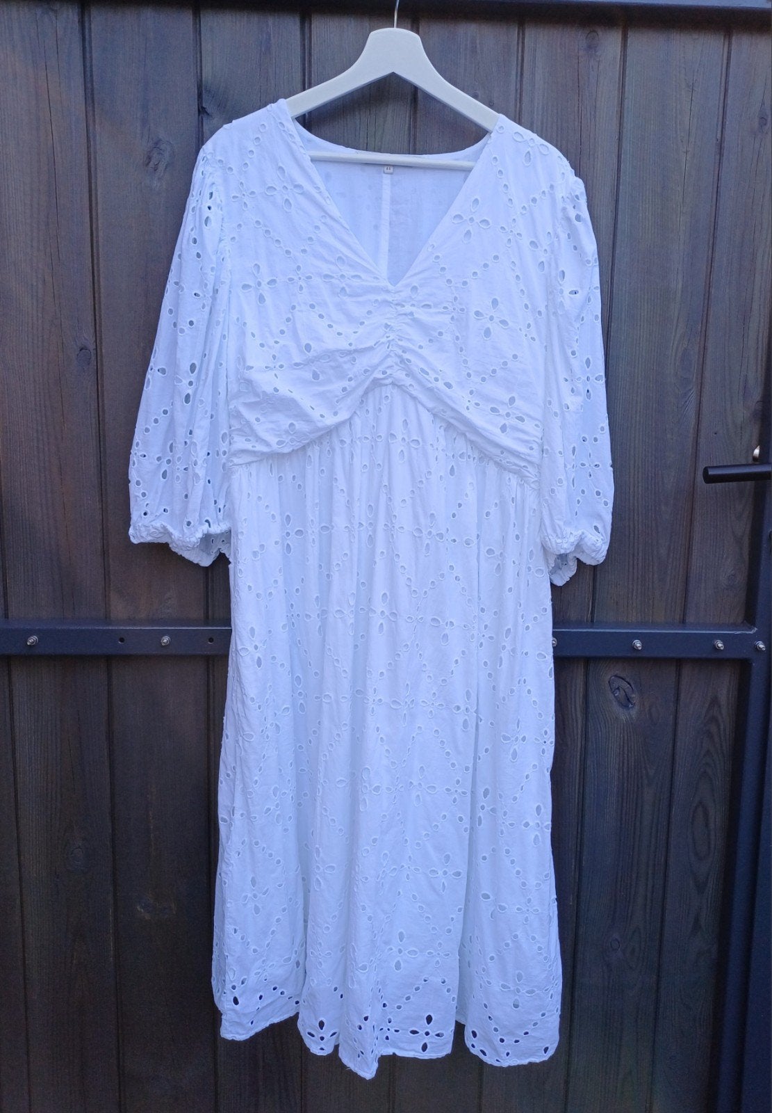 Miljuschka mt.44. Luchtige Katoenen Witte Broderiejurk ., Kleding | Dames, Miljuschka, Wit, Maat 42/44 (L), Nieuw