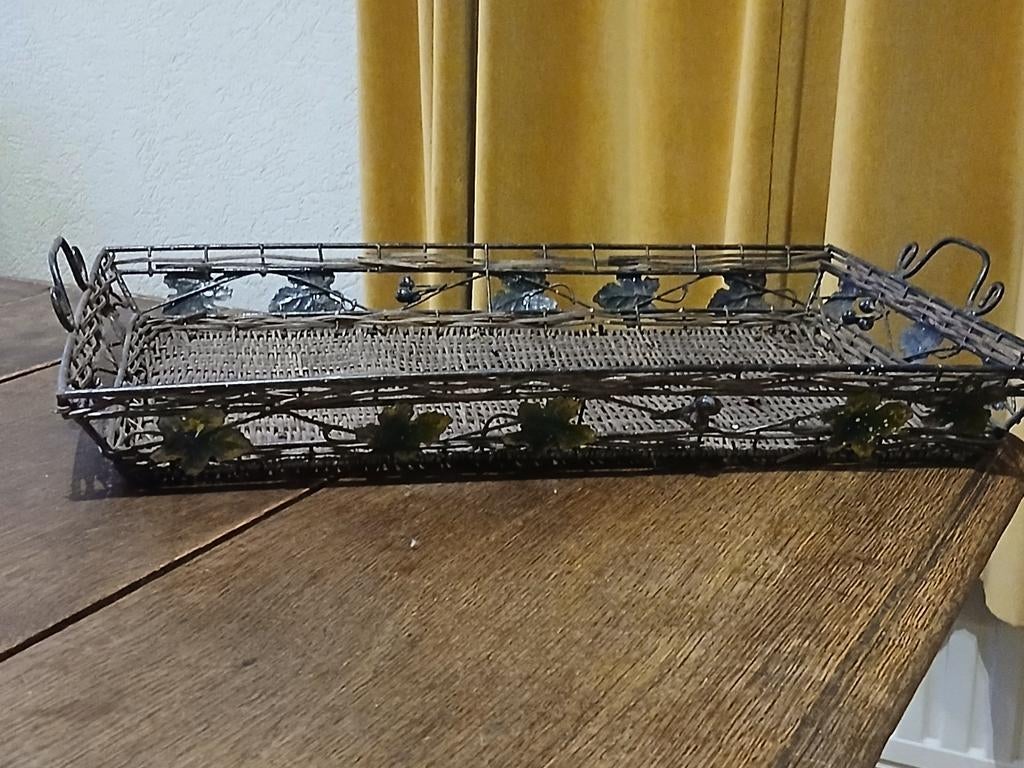OUD GROOT DIENBLAD, RIET MET METALEN FRAME.., Gebruikt, Schaal, Ophalen of Verzenden, Riet