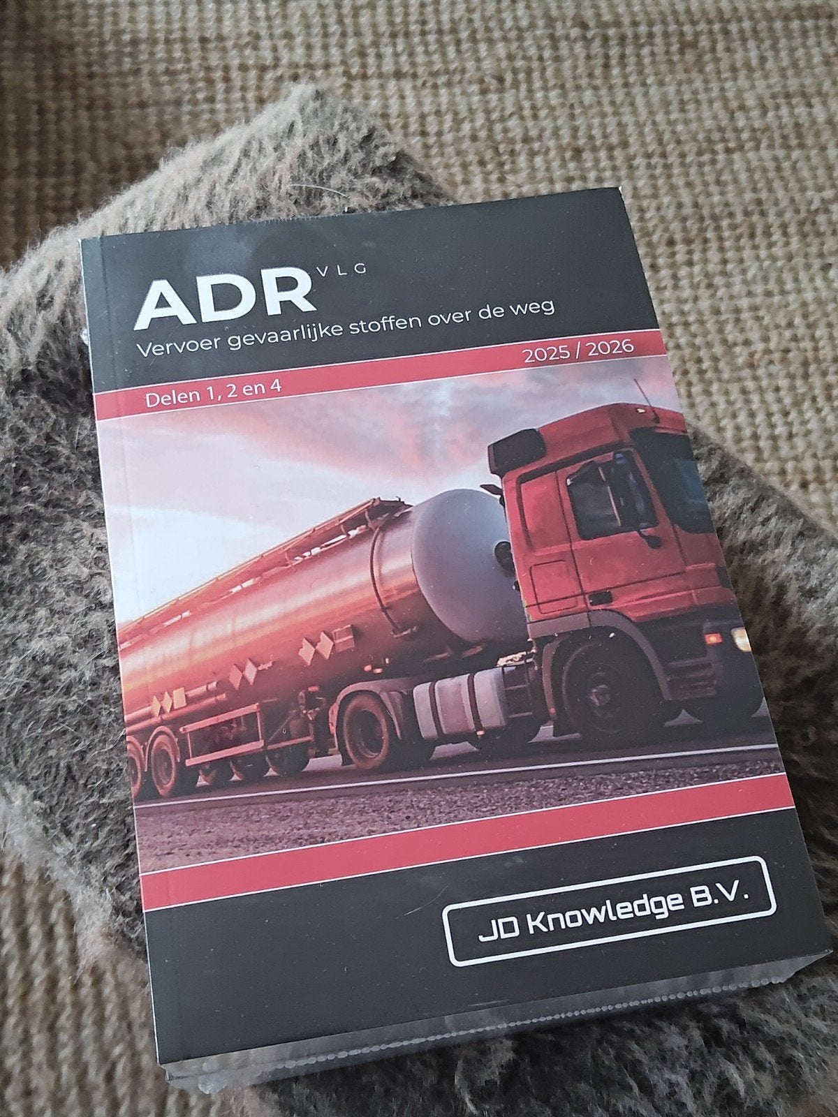 ADR boeken Nederlands 2025-2026, Overige vakken, J.A. Hoogendoorn, Nieuw, Ophalen of Verzenden