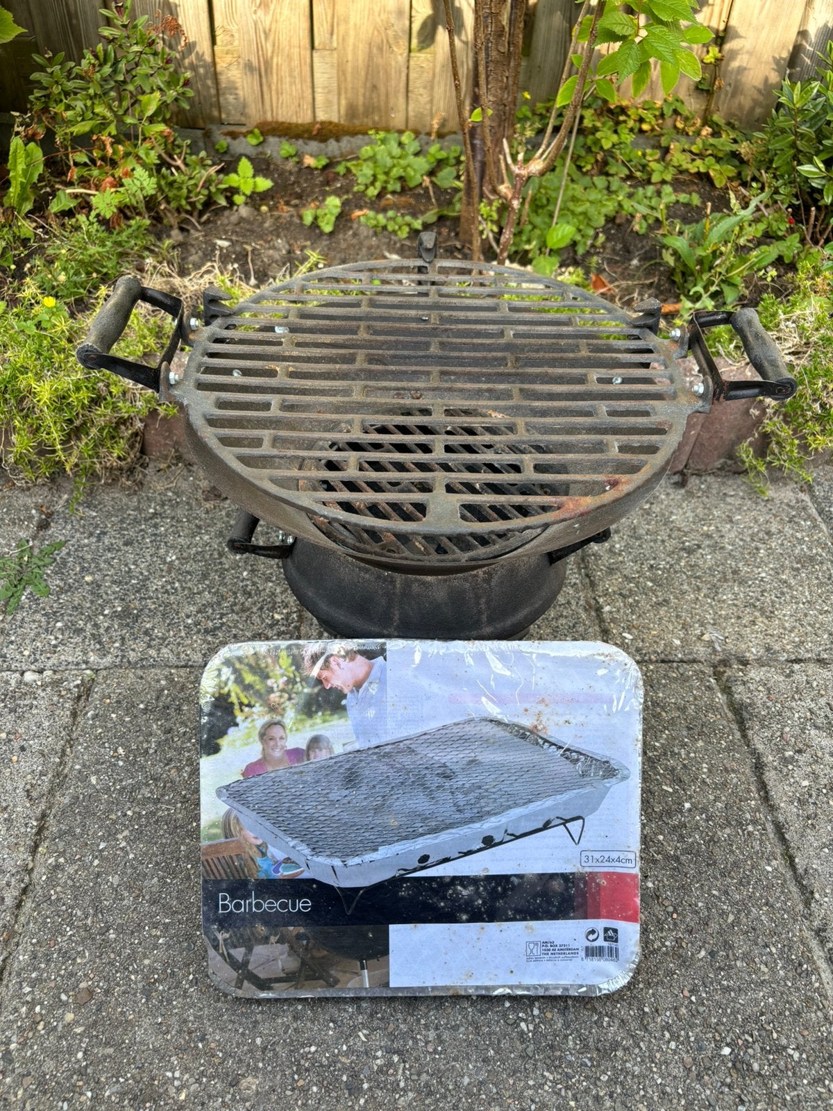 Ijzeren barbecue, Ophalen, Gebruikt