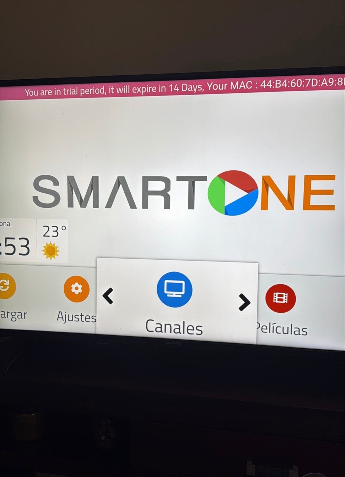 Smart TV met SmartONE and ibo player, Ophalen, Gebruikt, Smart TV
