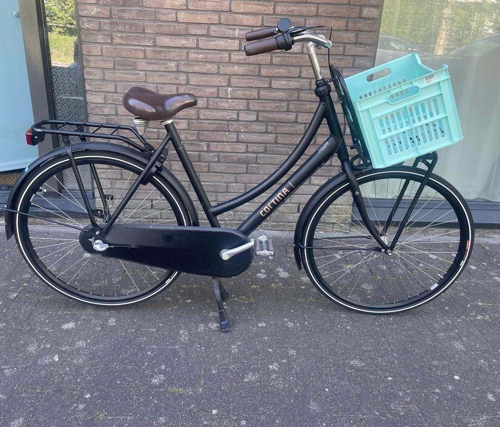 Cortina Transportfiets Dames Zwart met Krat, Ophalen, Terugtraprem, Gebruikt, Versnellingen