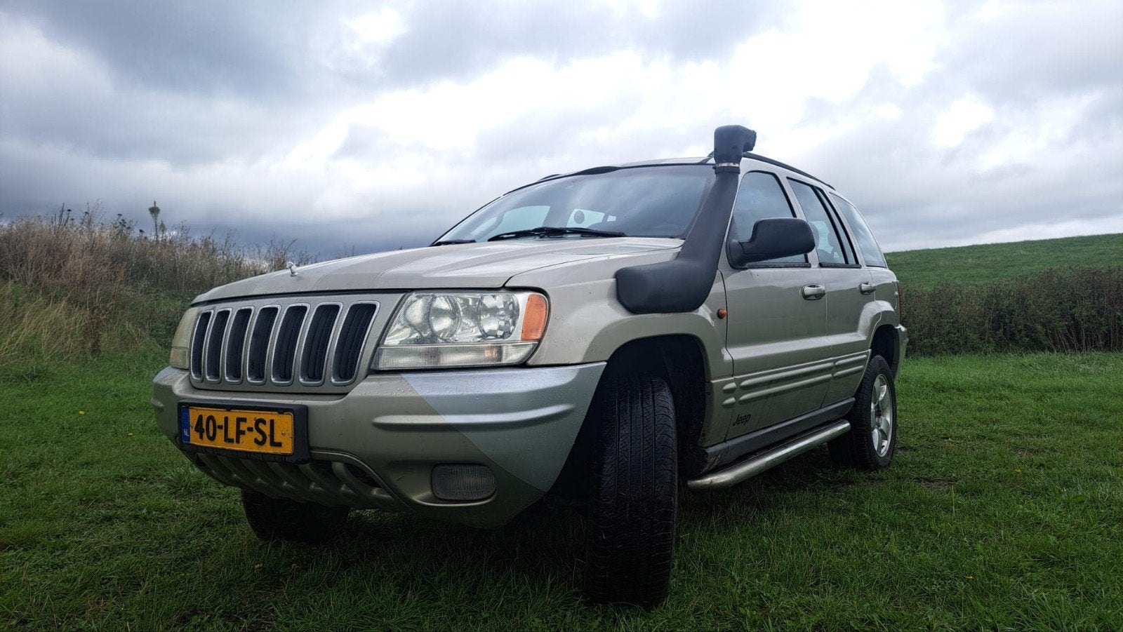 Jeep Grand Cherokee 4.7 I V8 Limited AUT 2003, Auto's, Automaat, Beige, 4701 cc, Vierwielaandrijving