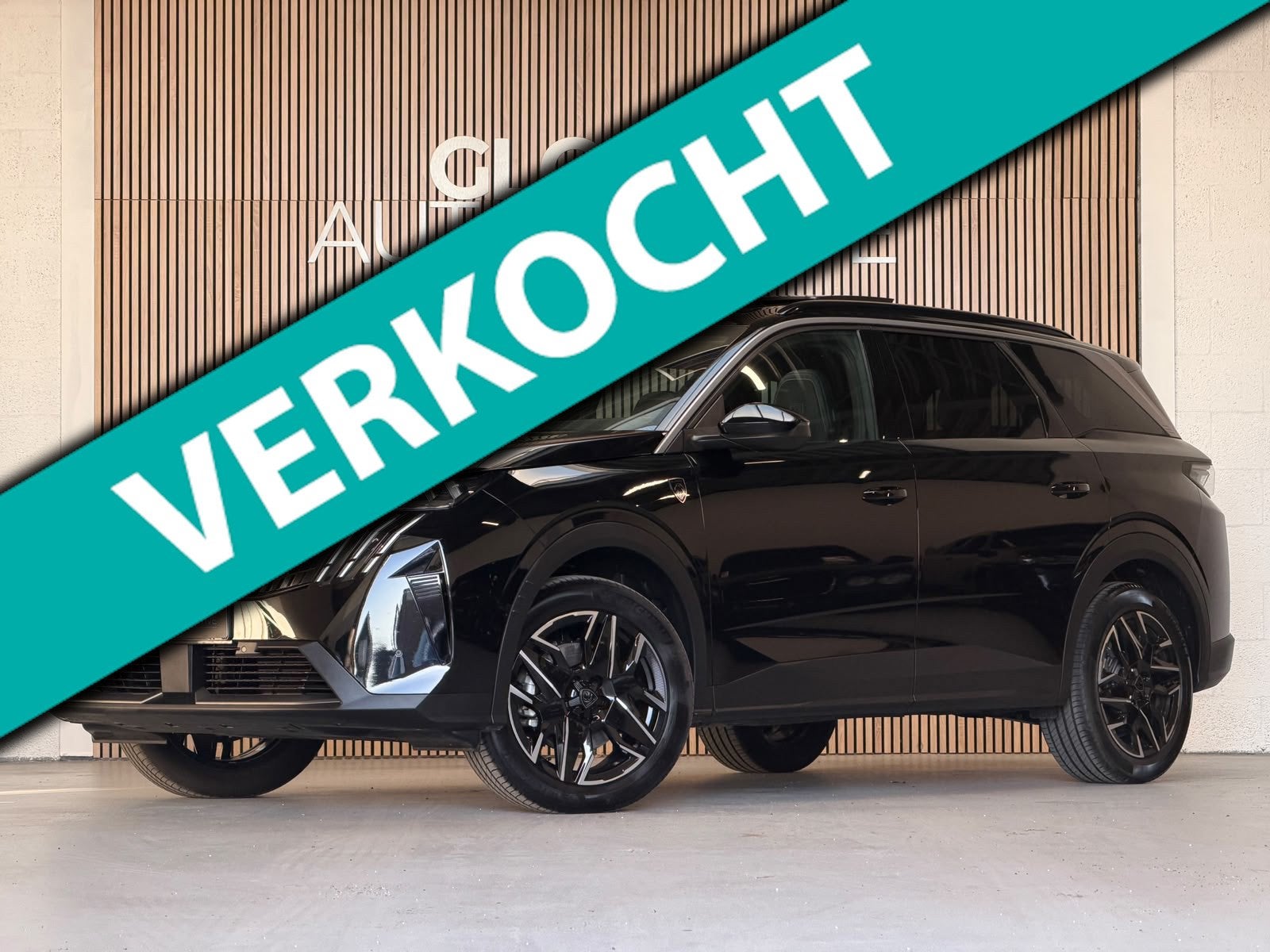 Peugeot 5008 1.2 Hybrid 145 GT Exclusive 7p - PANORAMADAK -, Auto's, 145 pk, Gebruikt, Zwart, 1199 cc