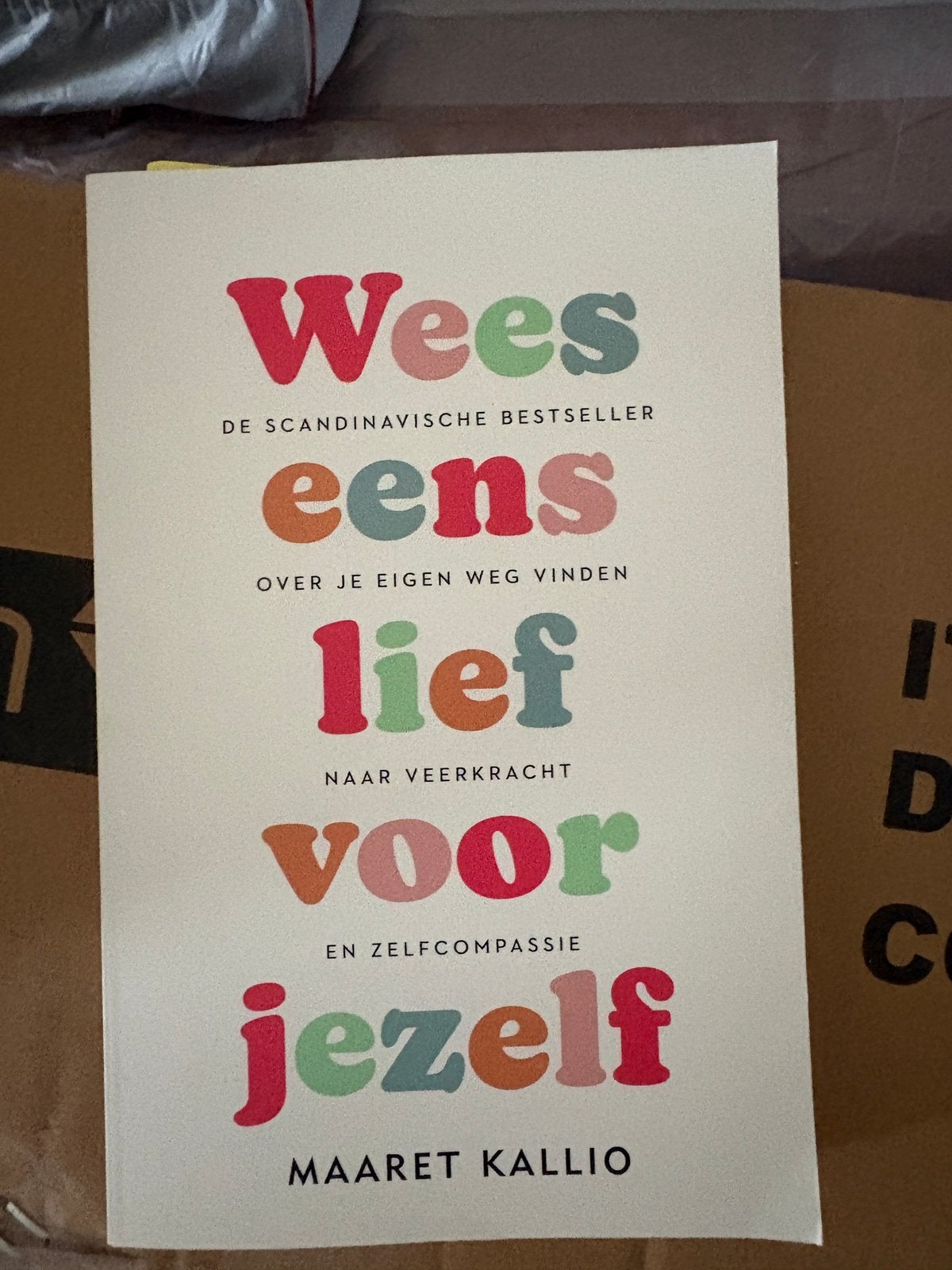 Maaret Kallio - Wees eens lief voor jezelf, Boeken, Ophalen of Verzenden, Zo goed als nieuw, Maaret Kallio