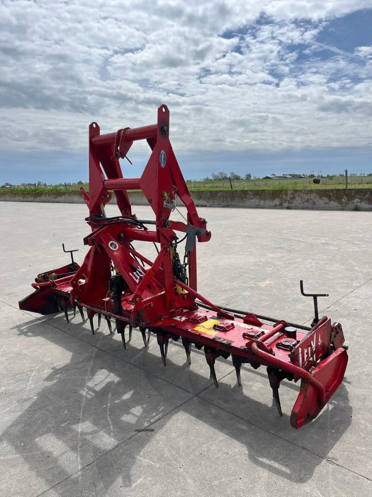 Lely 300-32, Overige, Grondbewerking