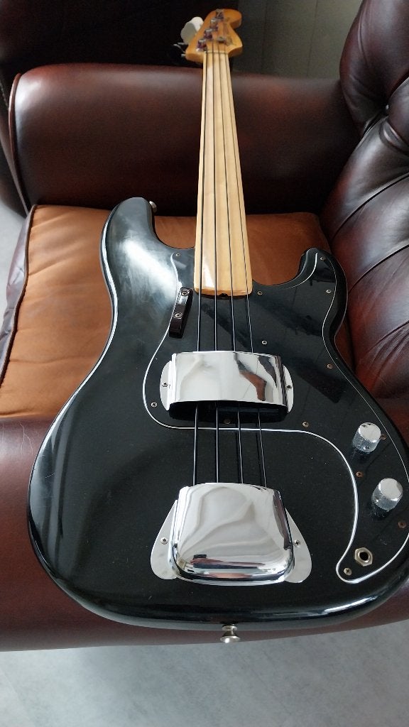 Fender Precision 1977 fretless, Muziek en Instrumenten, Snaarinstrumenten | Gitaren | Bas, Ophalen, Gebruikt, Elektrisch, Fretloos