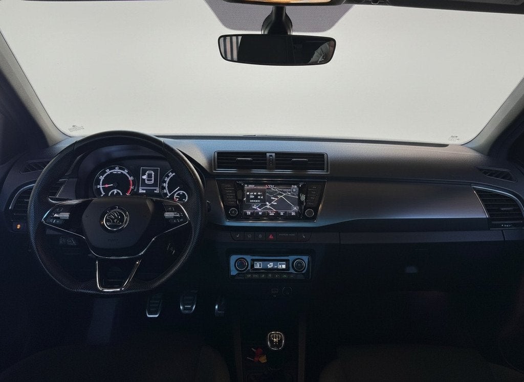 Skoda Fabia Combi TSI 95PK BUSINESS EDITION TREKHAAK/CAMERA/, Auto's, Voorwielaandrijving, 12 maanden, Gebruikt, Blauw