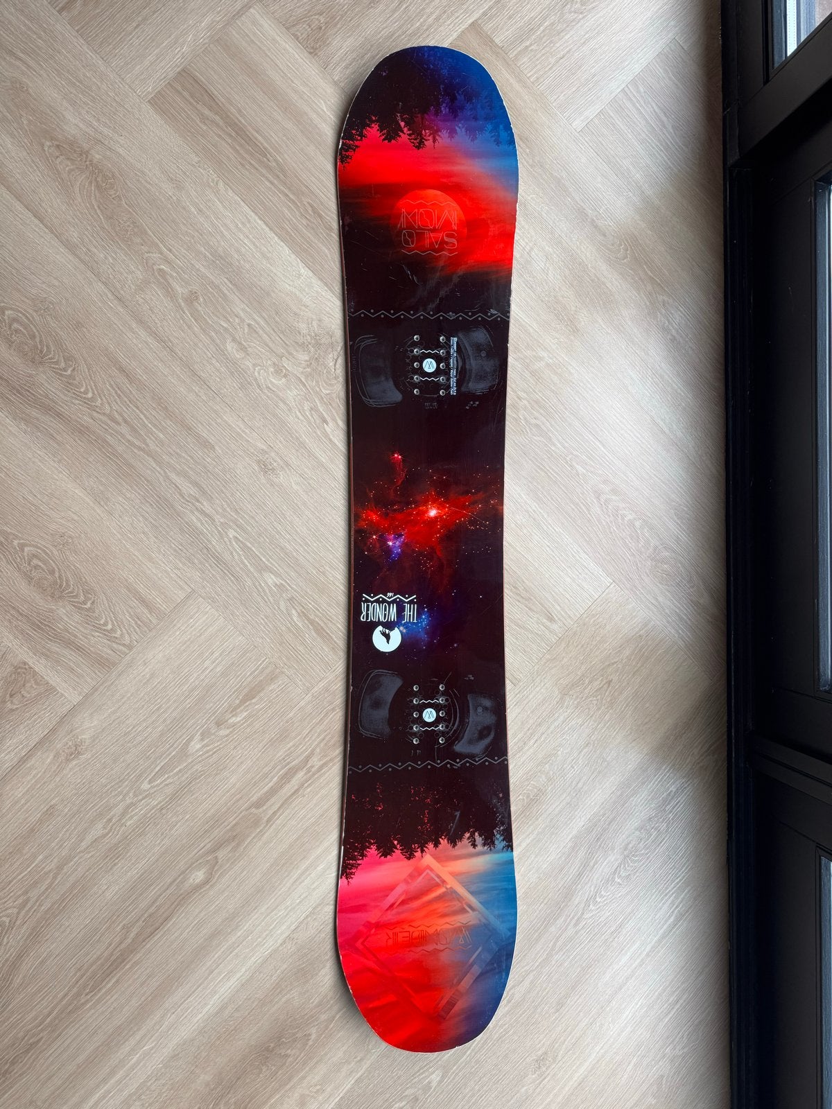 Salomon The Wonder Snowboard 146 cm met Burton hoes, 140 tot 160 cm, Gebruikt, Overige typen, Salomon