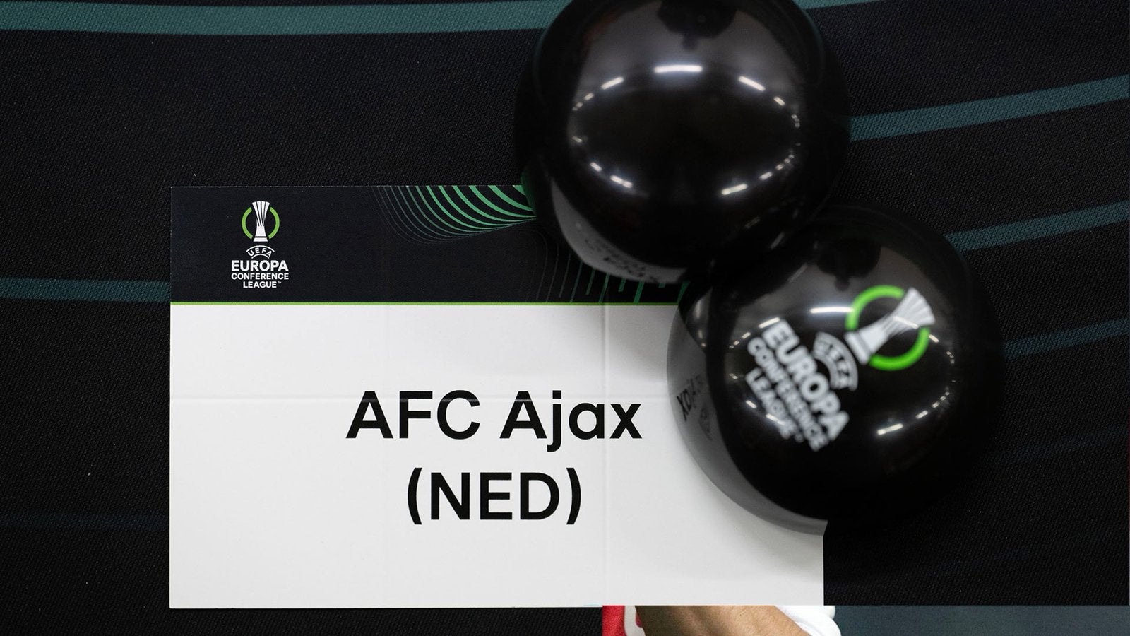 Ajax - Vojvodina / Ferencvaros, Tickets en Kaartjes, Sport | Voetbal
