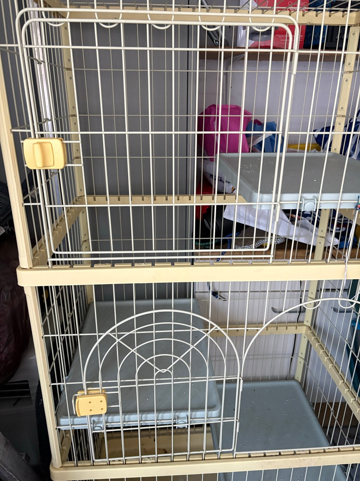 Katten ren of konijnen ren, Ophalen, Zo goed als nieuw
