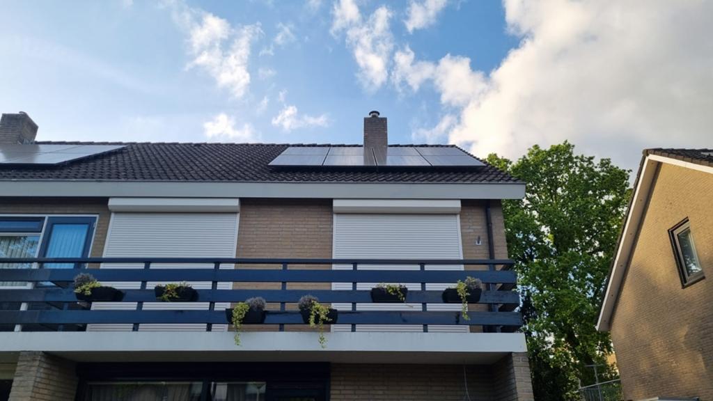 Rolluiken wit Electrisch, 200 cm of meer, Wit, Ophalen of Verzenden, Zo goed als nieuw