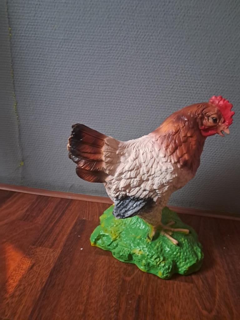 Mooi beeld van een kip te koop, Verzamelen, Beelden en Beeldjes, Ophalen of Verzenden, Nieuw, Dier