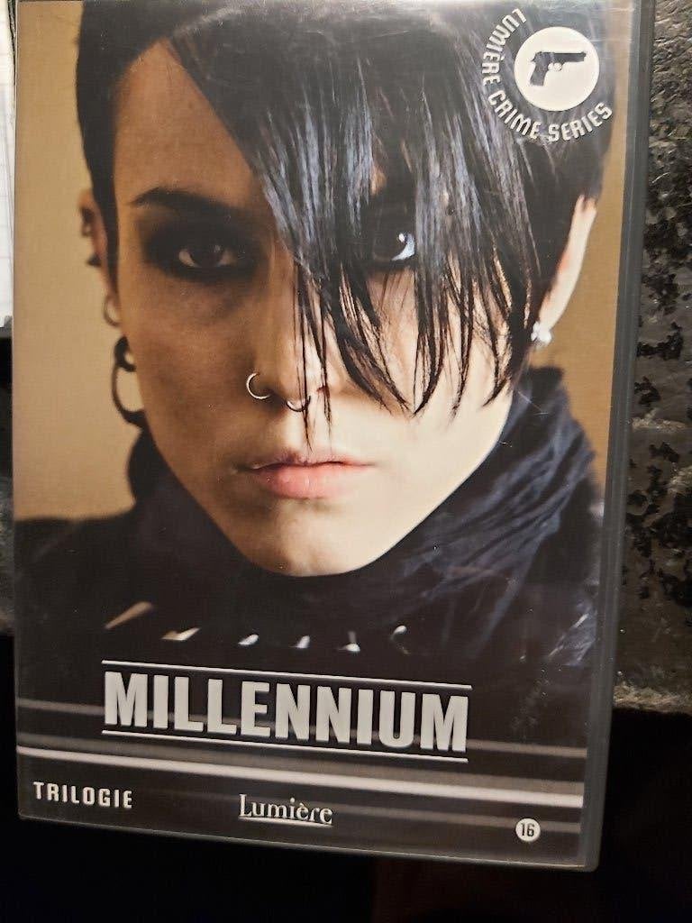 millennium trilogy, Cd's en Dvd's, Dvd's | Tv en Series, Vanaf 12 jaar, Ophalen of Verzenden, Zo goed als nieuw, Actie en Avontuur