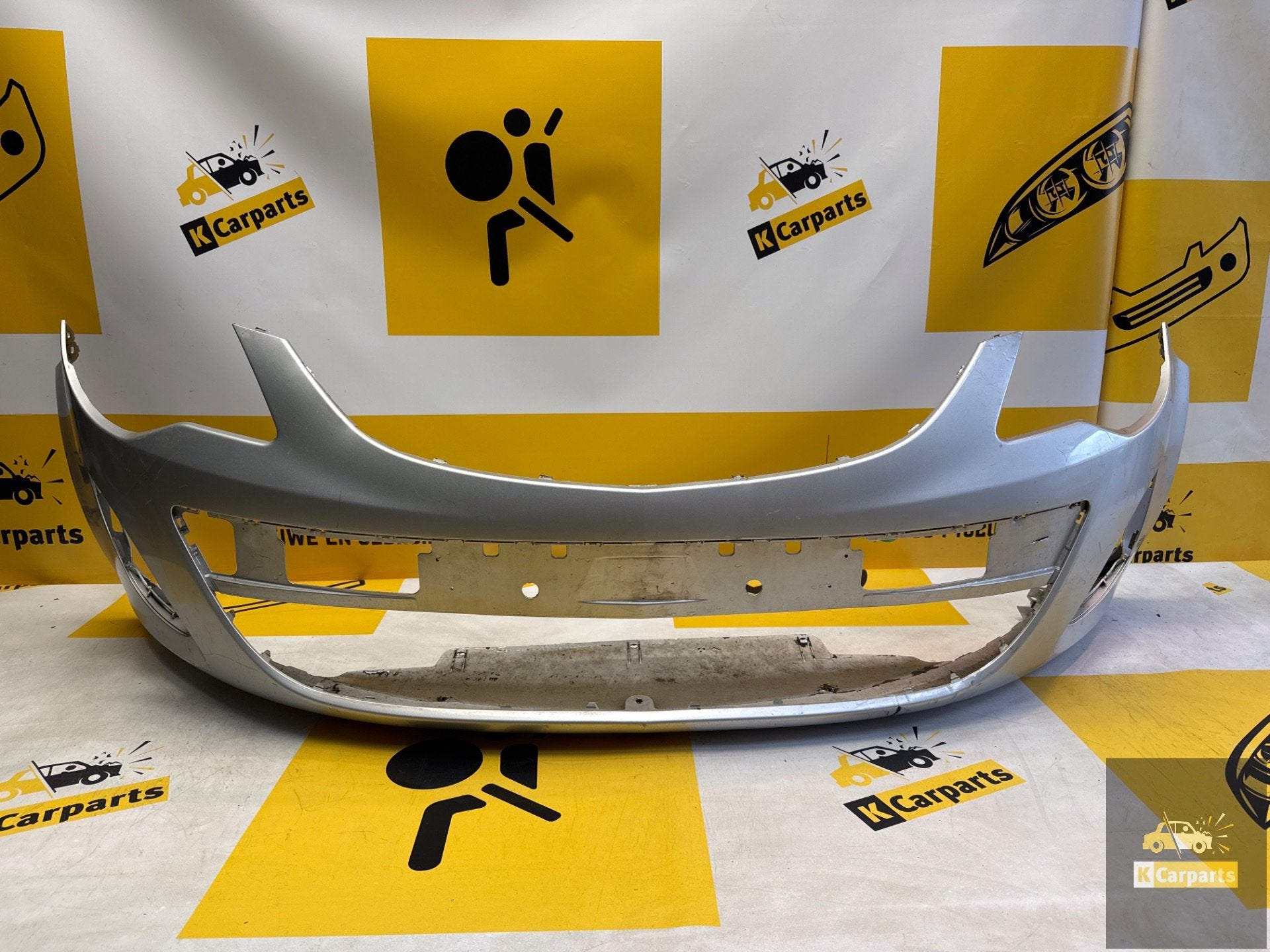 Bumper Opel Corsa D Facelift voorbumper origineel 13285996