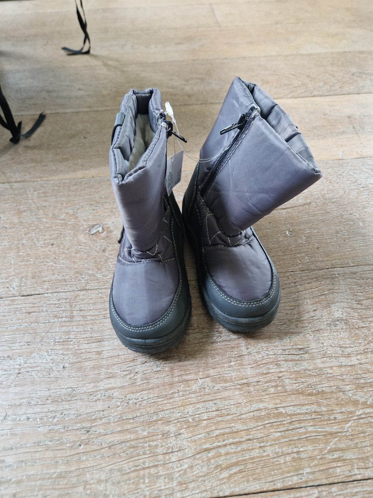 snowboots maat 28, Ophalen of Verzenden, Nieuw, Jongetje of Meisje, Laarsjes
